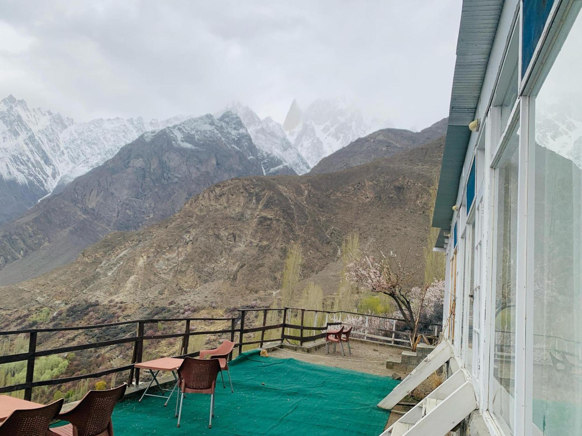 Venus Mountain Resort, Hunza Karimabad  Extérieur photo