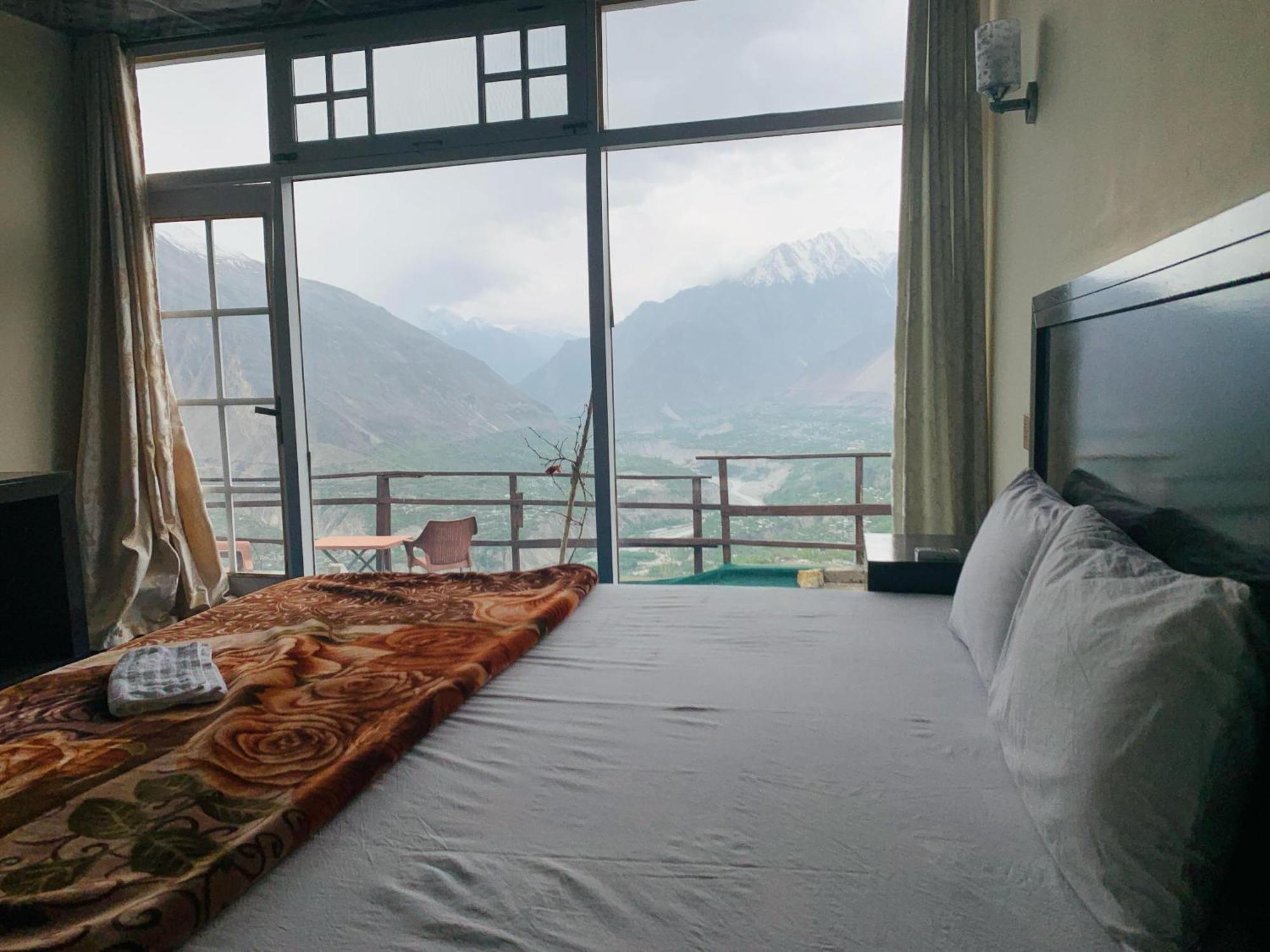 Venus Mountain Resort, Hunza Karimabad  Extérieur photo
