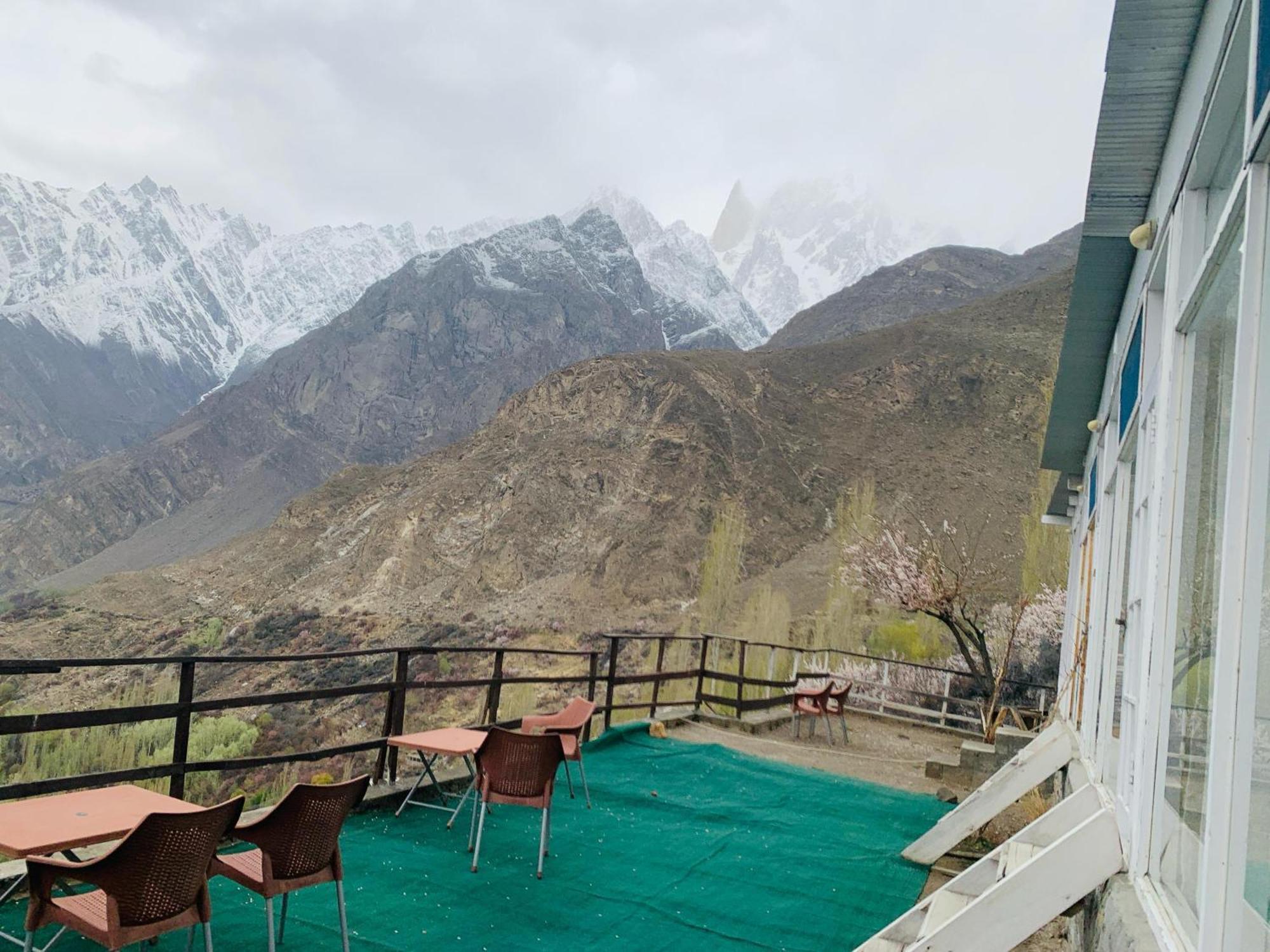 Venus Mountain Resort, Hunza Karimabad  Extérieur photo